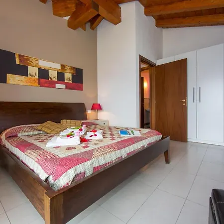 Sleeps 9 Pool 펜션 Belmonte